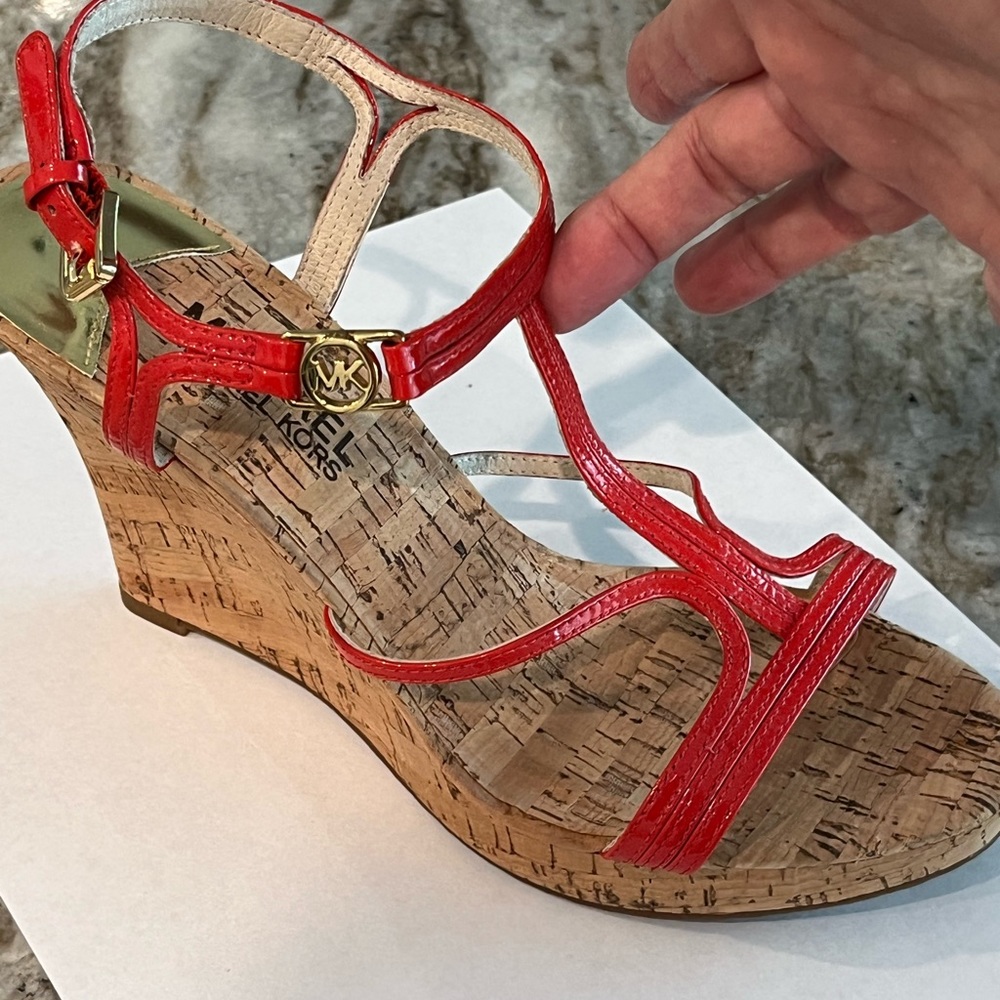 Like new Michael Kors Sandals